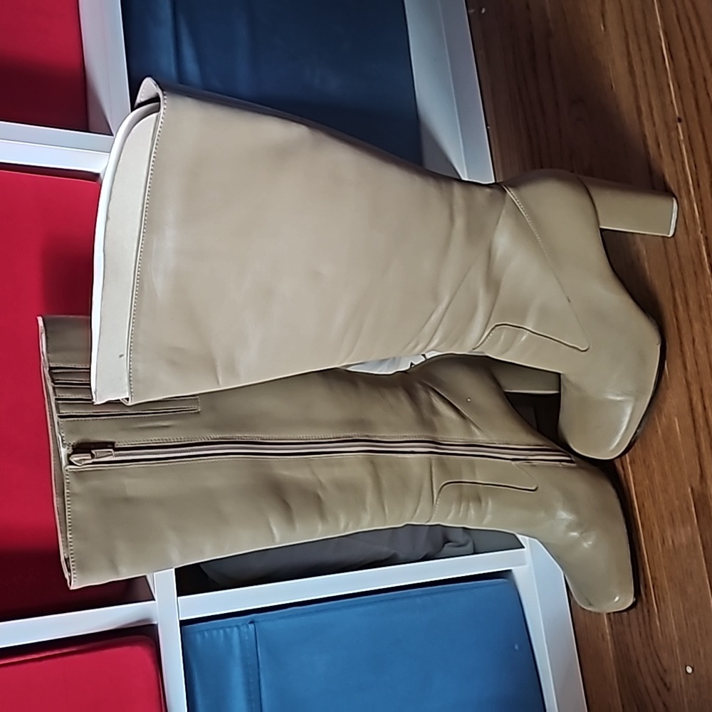 Leather heel boots